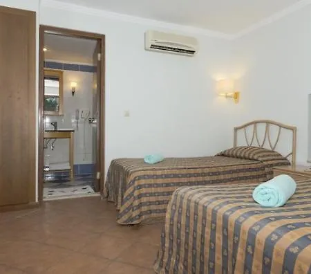Hotel Perre Art 5*